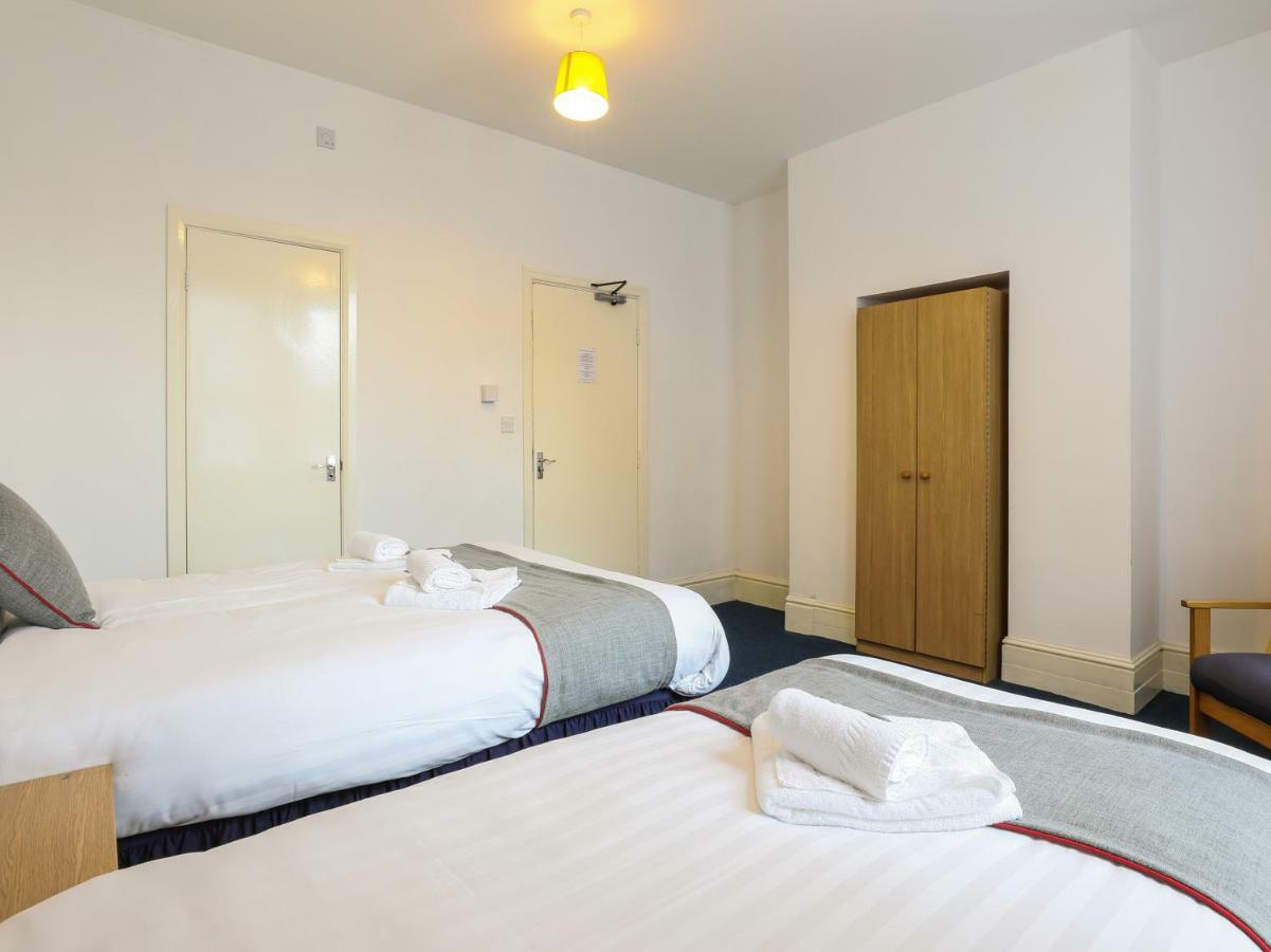 Oyo Hala Guest House Manchester Exteriér fotografie